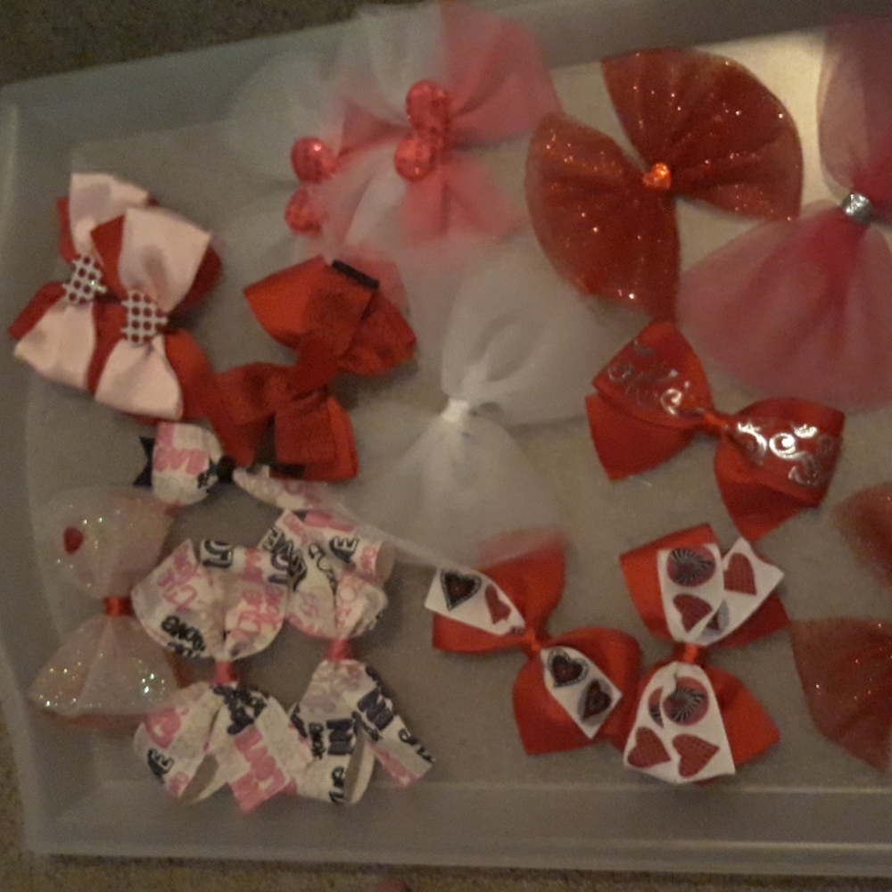 Bows by B